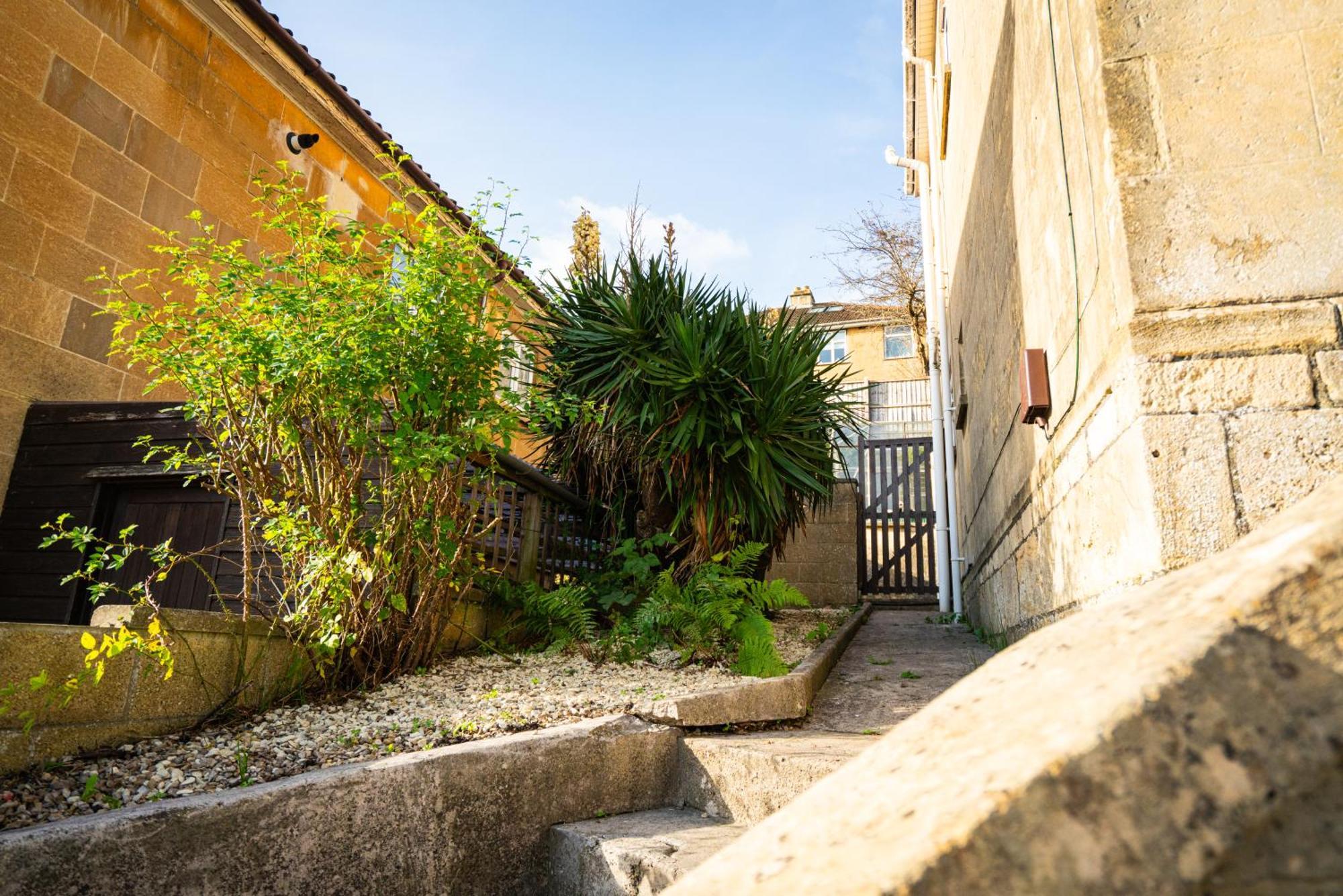 Haven Hotell Bath Exteriör bild